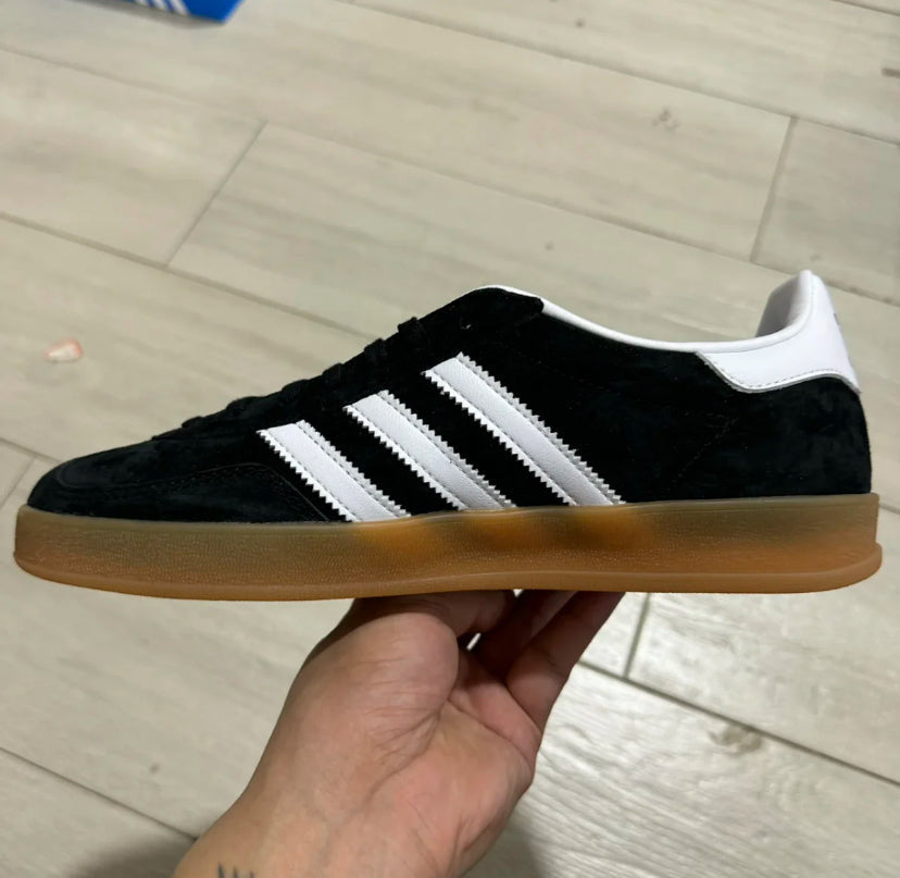 Spezial Black and White