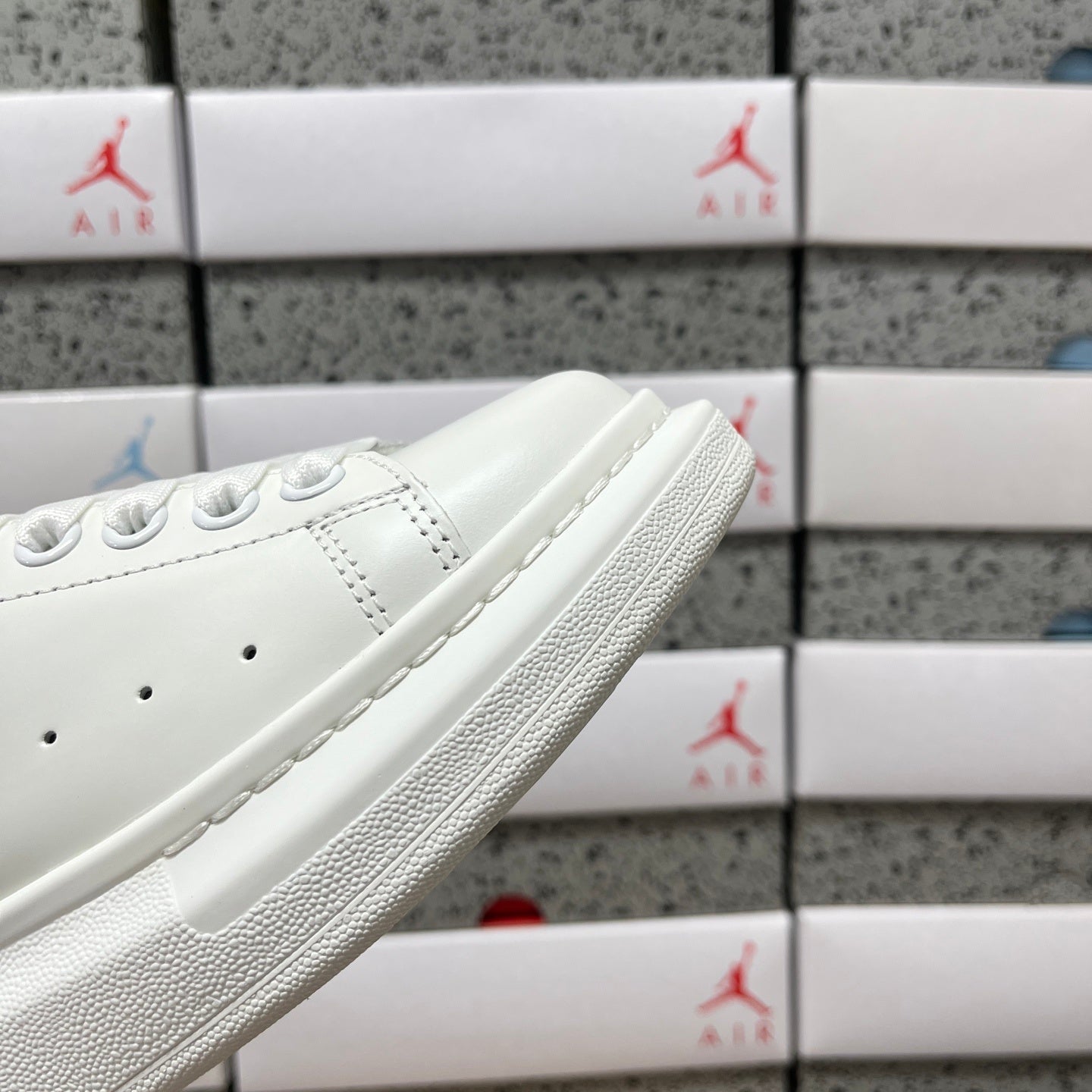 Alexander McQueen Tourquoise Drip Sneakers