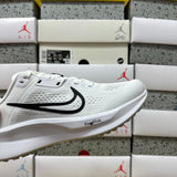 Quest 6 White
