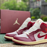 AJ1 MID Tiki Leaf Team Red