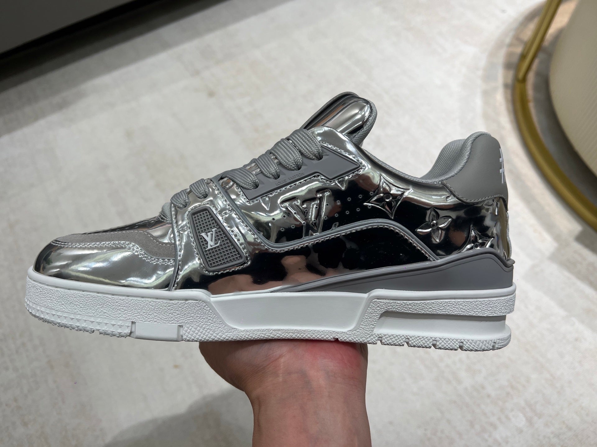 Trainer Silver