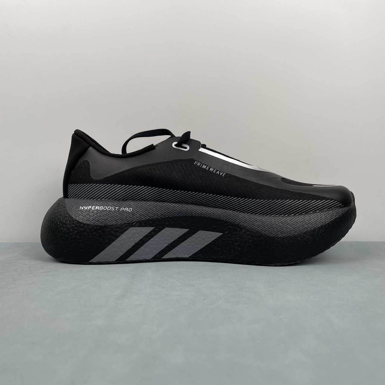 HYPERBOOST EDGE All Black