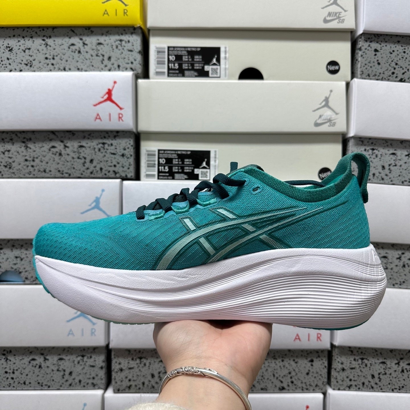 GEL-NIMBUS 27 Wave Teal/Sexon Green