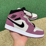 AJ1 MID Berry Pink