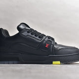 Trainer Black