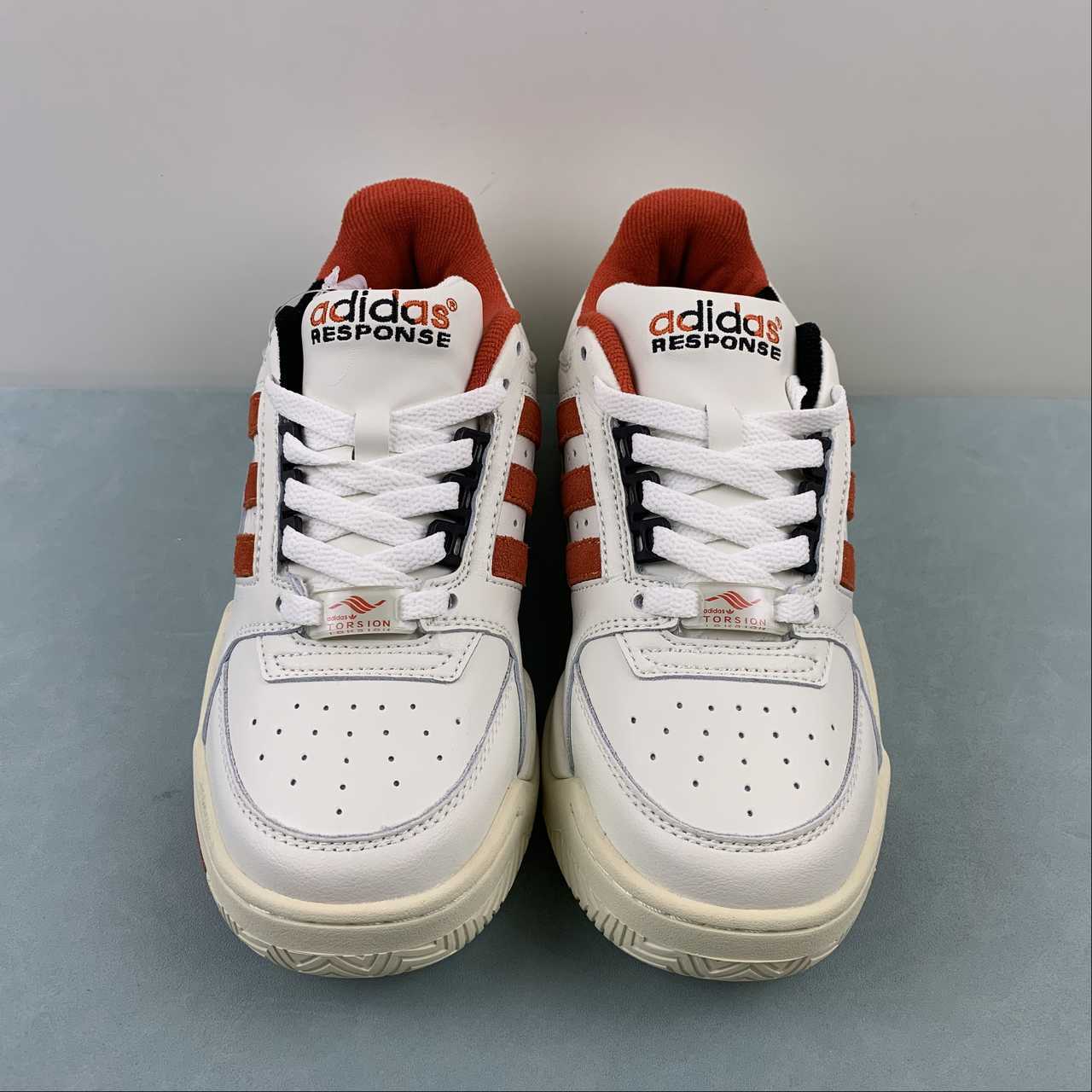 AD Torsion Response Tennis White Red