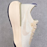 ZoomX Invincible Run Flyknit 3 Light Cream