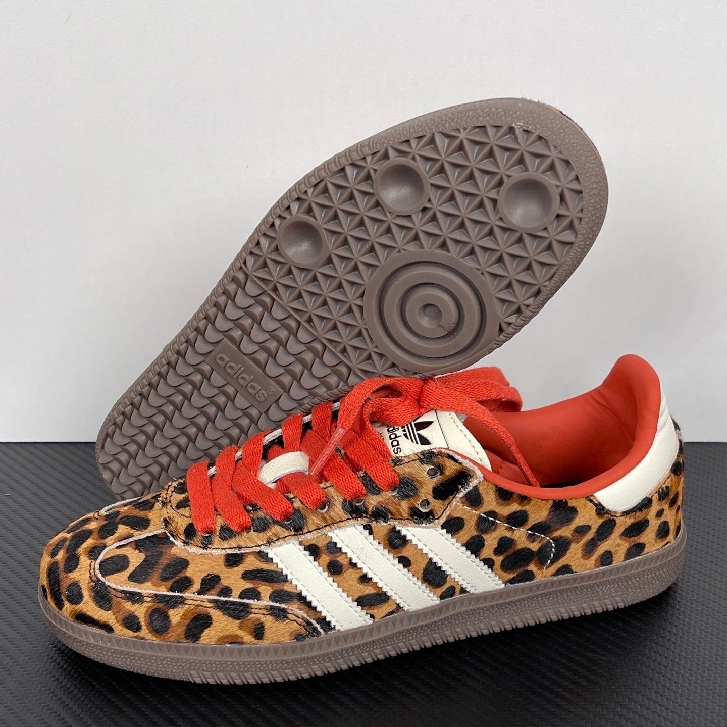 Samba Preloved Red Leopard