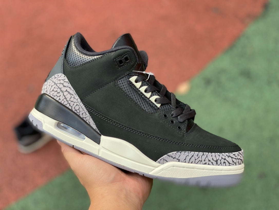 AJ3 Off Noir