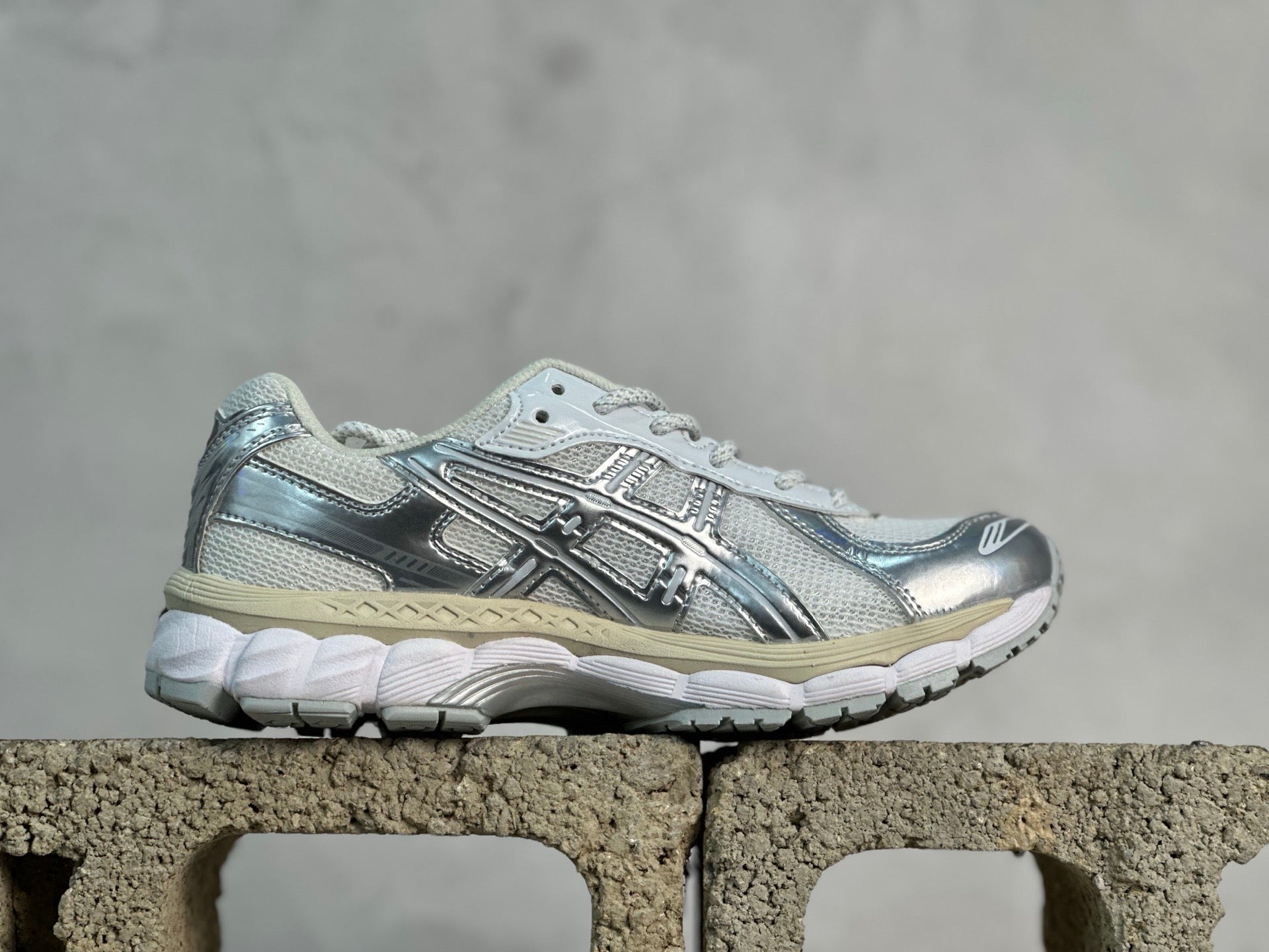 GEL-Kayano 12.1