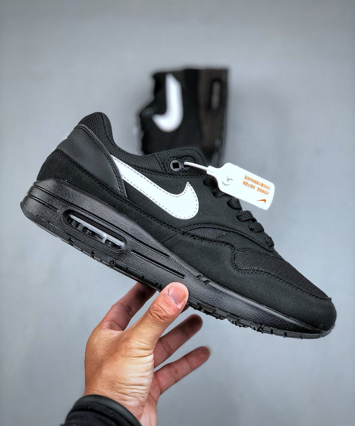Air Max 1 Preto Branco Logótipo