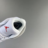 13 Wolf Grey
