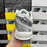 Gel-1130 White/Pure Silver