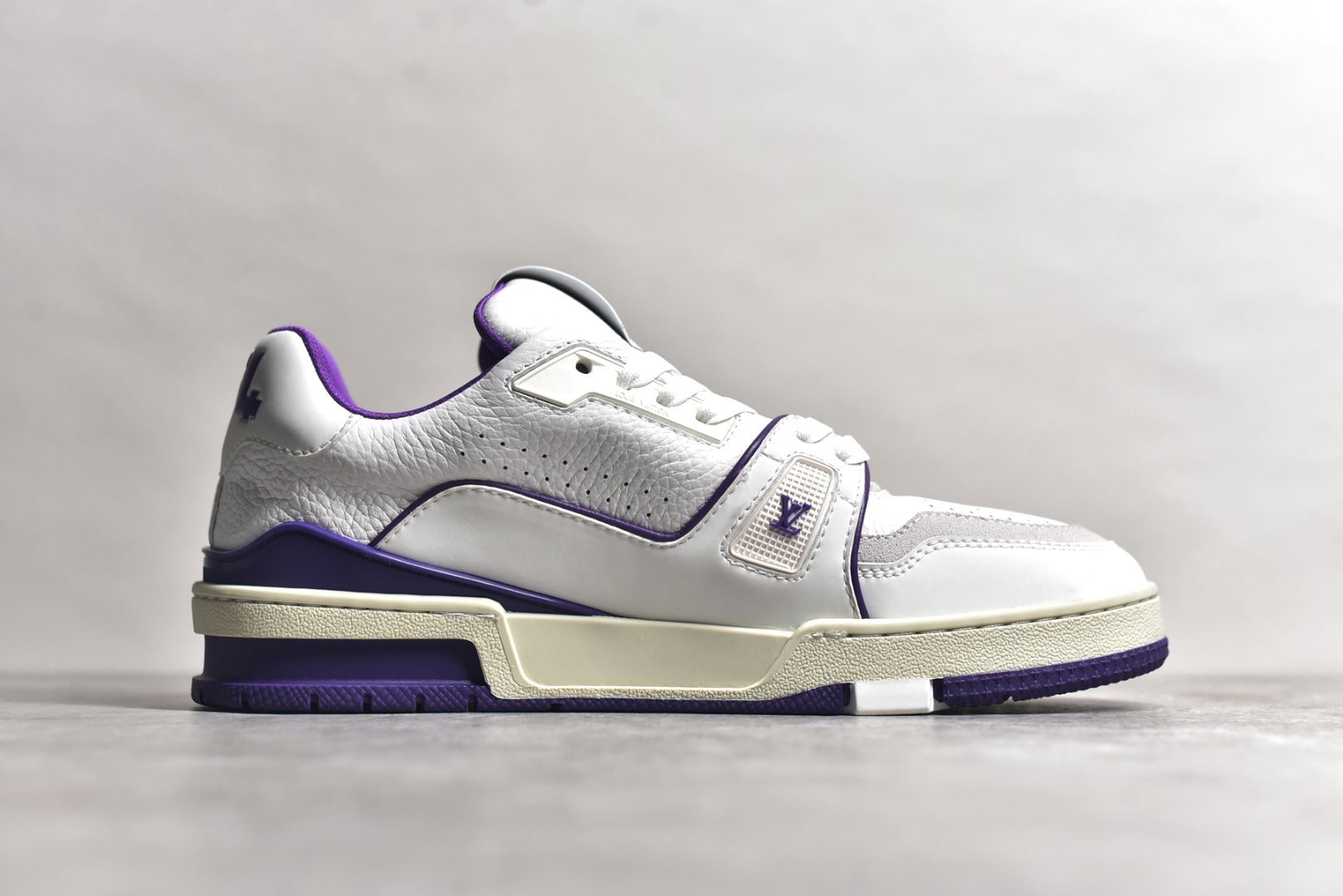 Trainer White and Purple