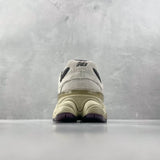 NB 9060 Linen Black Coffee