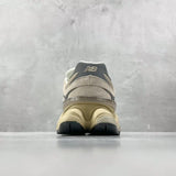 NB 9060 Driftwood Castlerock