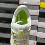 Structure 26 Summit White Barely Volt