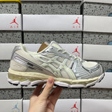 GEL-Kayano 12.1