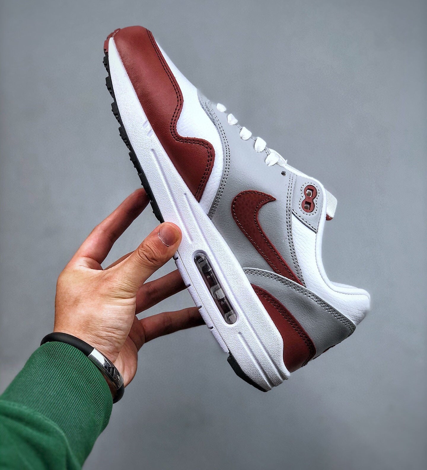 Air Max 1 Mystic Dates