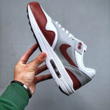 Air Max 1 Mystic Dates
