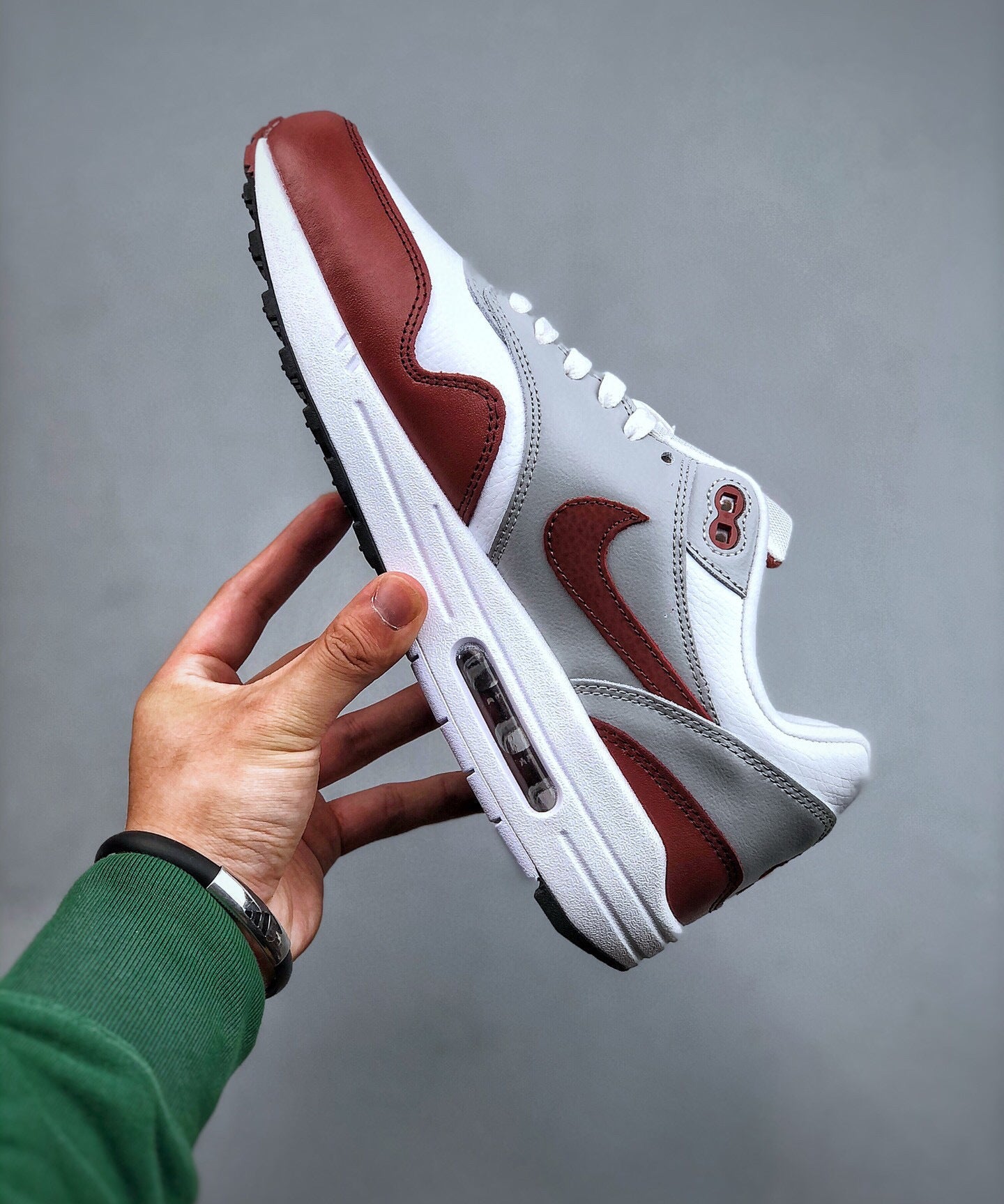 Air Max 1 Mystic Dates