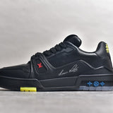 Trainer Black