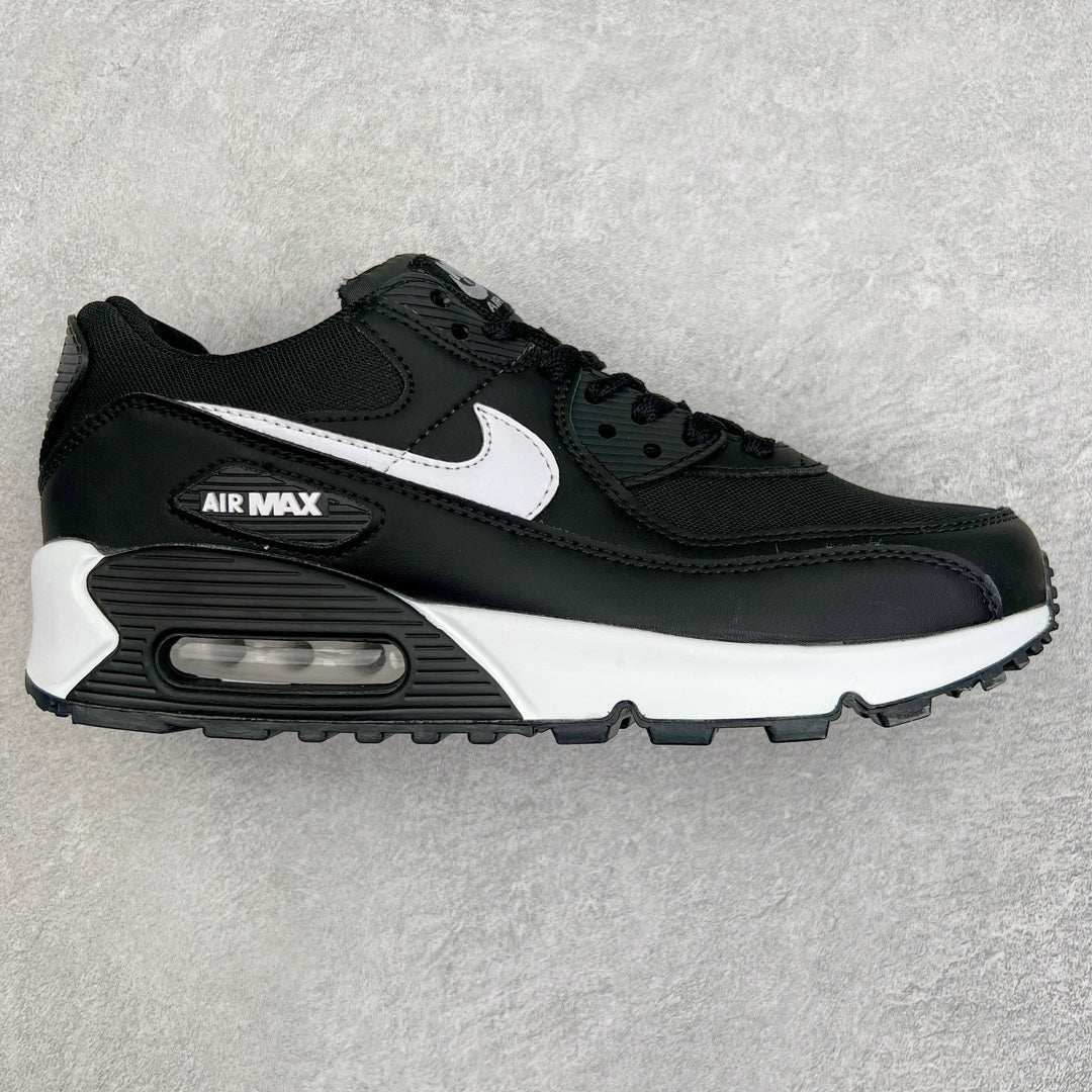 90 Black and White