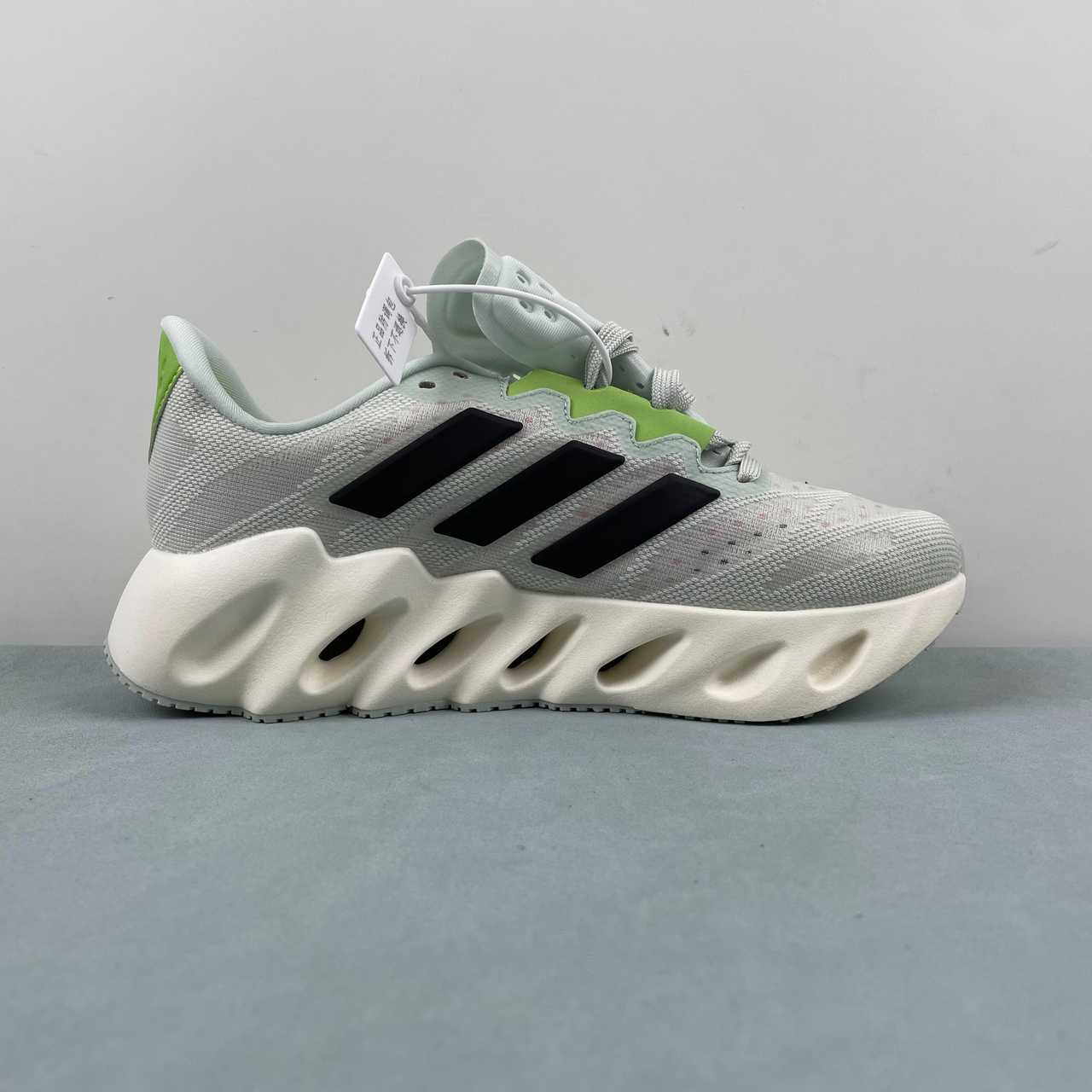 AD Switch Fwd M Grey Black Green