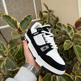 Trainer Brilhante Black and White