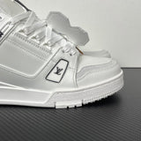 Trainer White