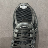 V2K Run Triple Black