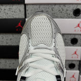 V5 RNR White / Black
