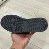 AJ1 Travis Grey