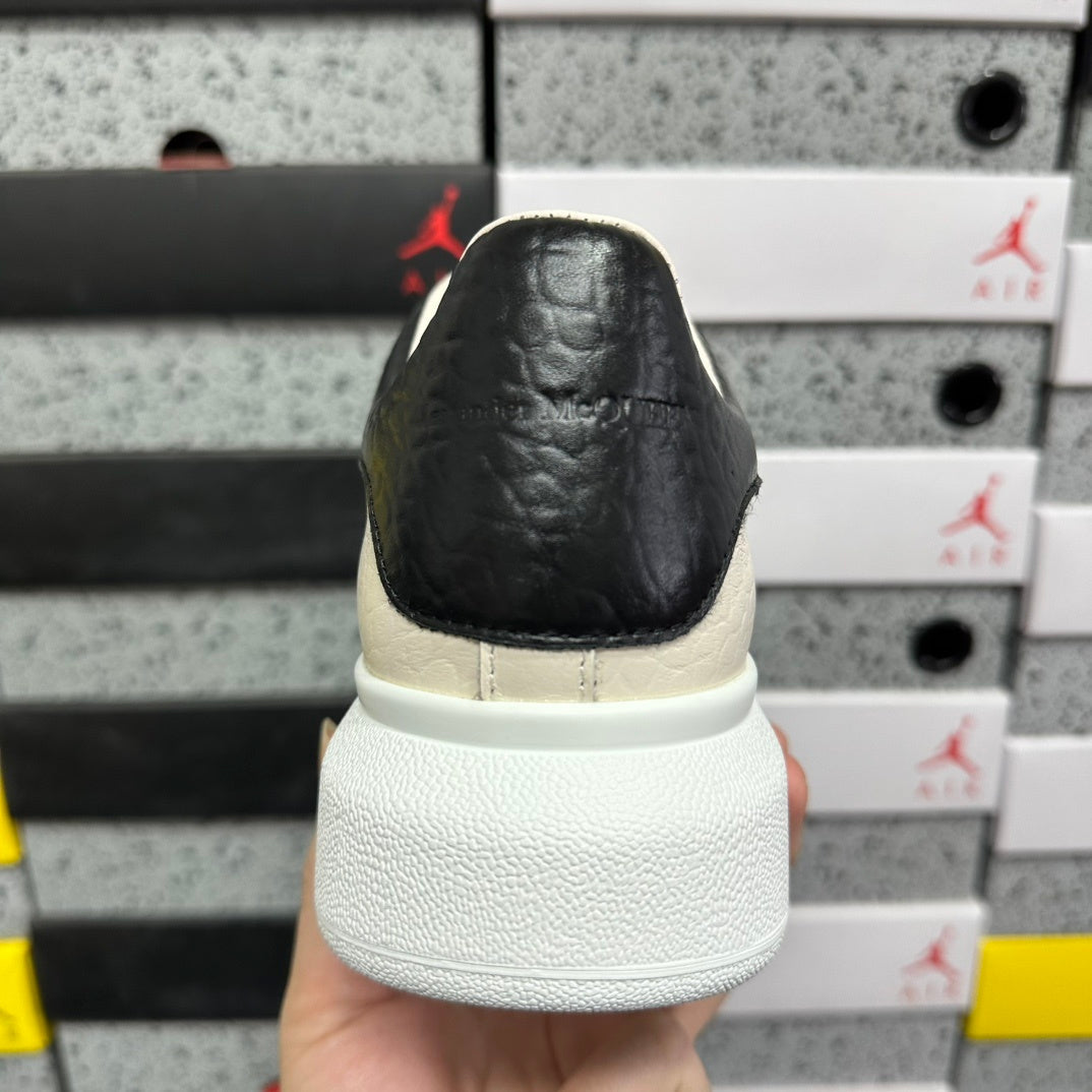 Alexander McQueen Beige and Black Drip Sneakers
