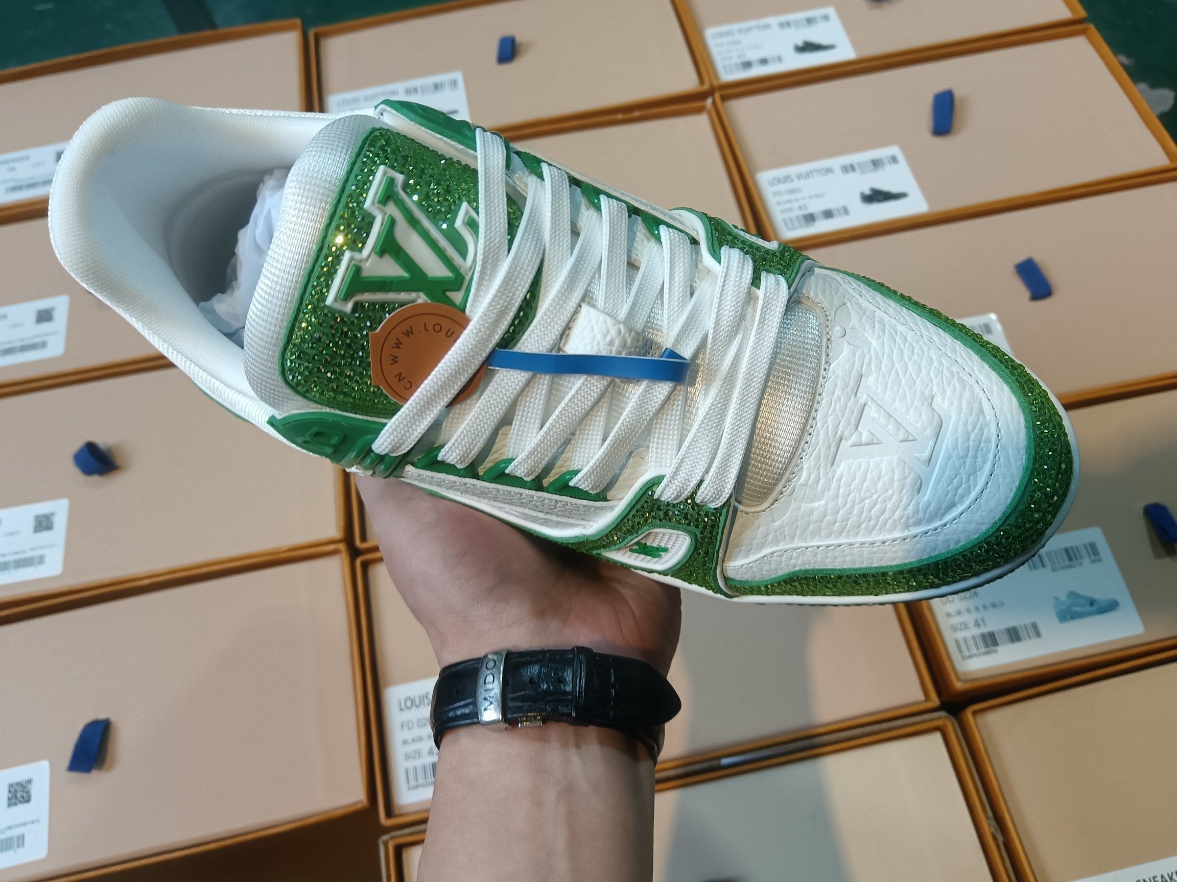 Trainer Green Crystal