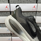 Vomero Plus Medium Ash