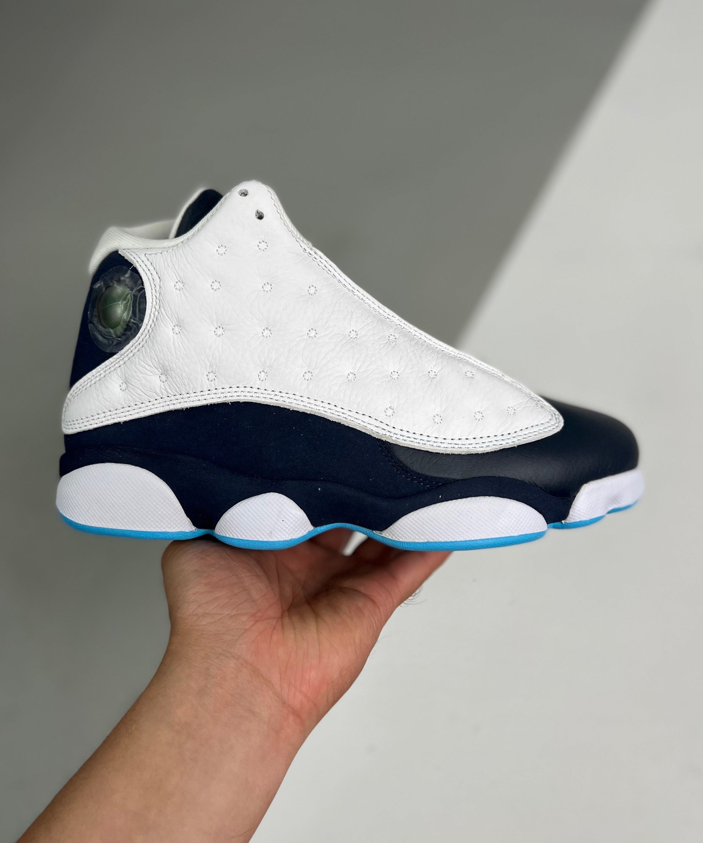 13 Obsidian Blue