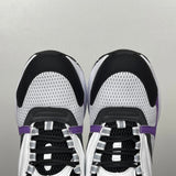 B22 Violet White
