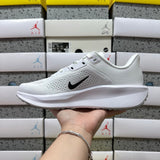 Quest 6 White