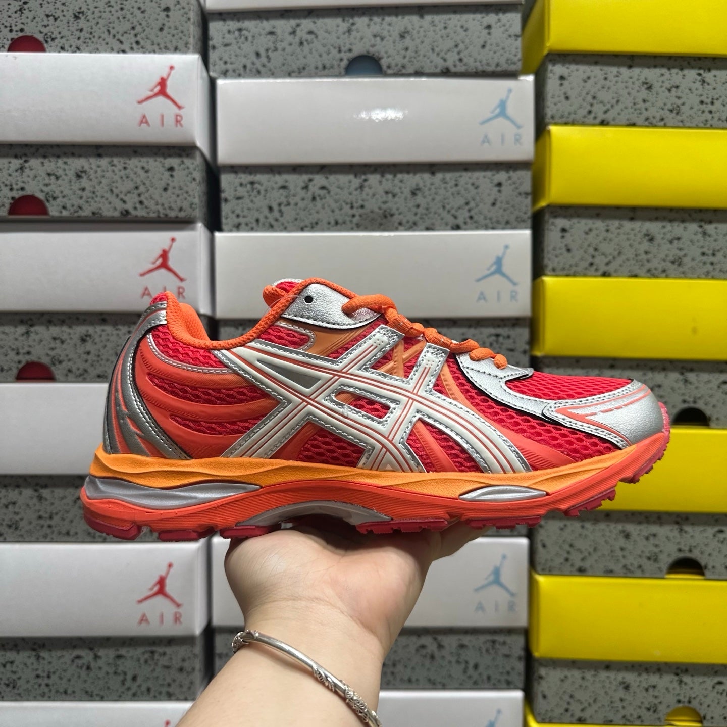 Gel-SEKIRAN Red/Orange