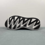 Adizero Aruku White Black