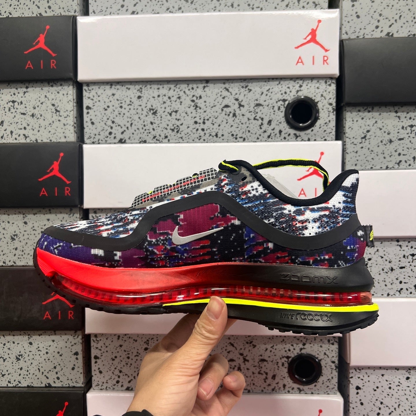 Pegasus Premium Multicolor