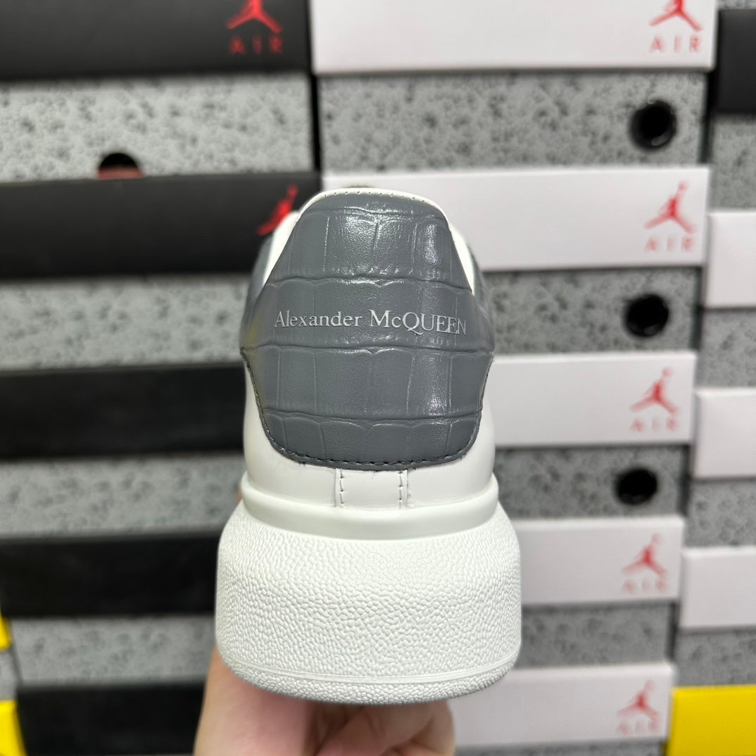 Alexander McQueen Turtle Grey Drip Sneakers