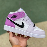 AJ1 MID Barely Grape