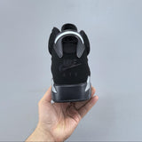 AJ6 Retro Cap And Gown