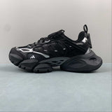 AD XLG Runner Deluxe Black White