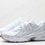 740 Branco
