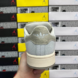 Campus Grey White