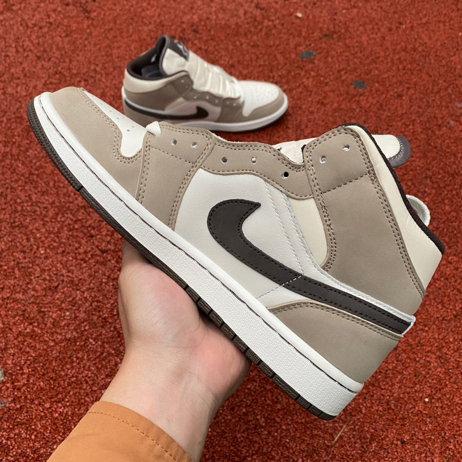 AJ1 MID Desert Sail