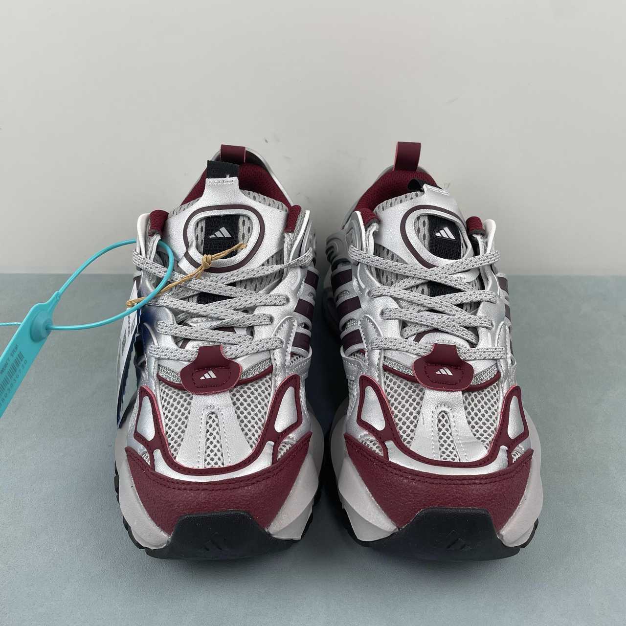 AD XLG Runner Deluxe Silver Wine